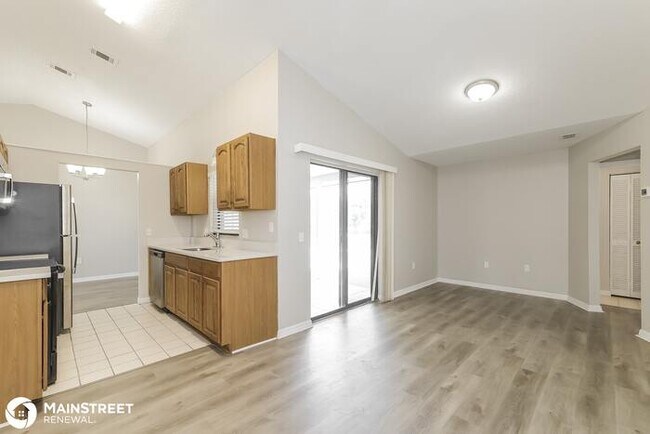 Foto del edificio - 1630 Woodbay Ct