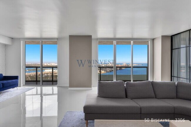 Building Photo - 50 Biscayne-3306