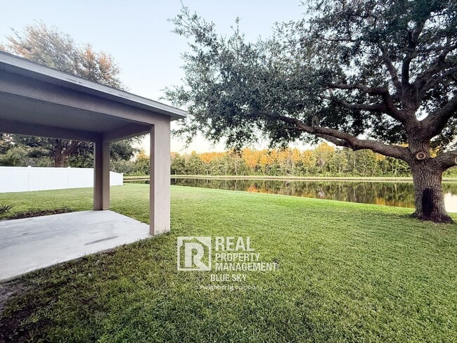 Foto del edificio - 9505 Wellstone Dr