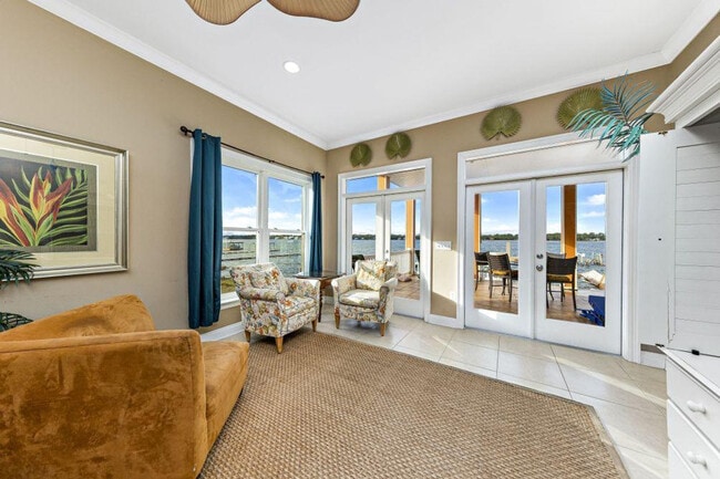 Foto del edificio - 1232 W Lagoon Ave