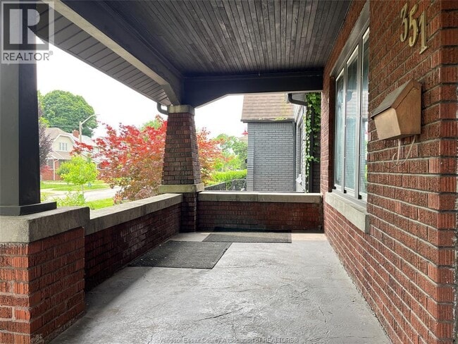 Building Photo - 351 Randolph Ave