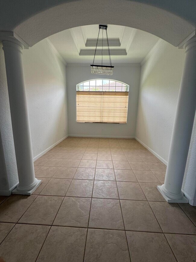 Foto del edificio - 3410 SW 195th Ave