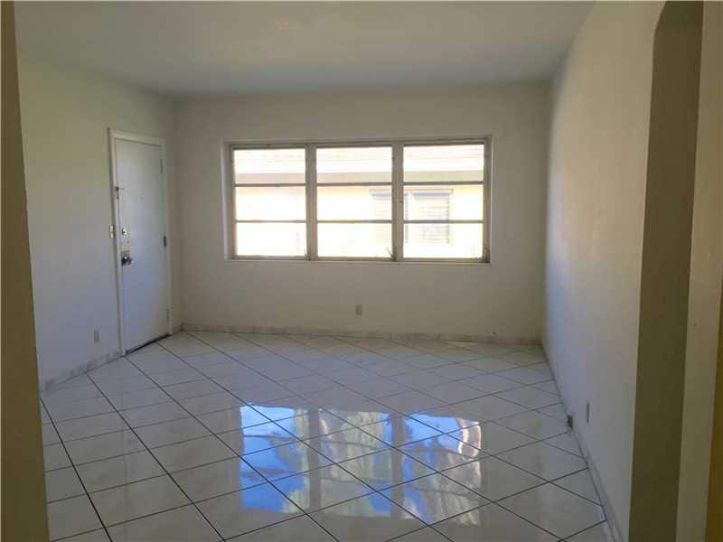 Primary Photo - 1735 Marseille Dr
