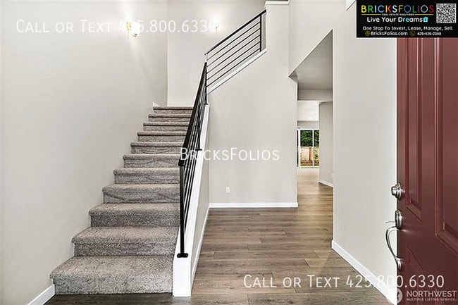 Building Photo - 16217 8th Ave E