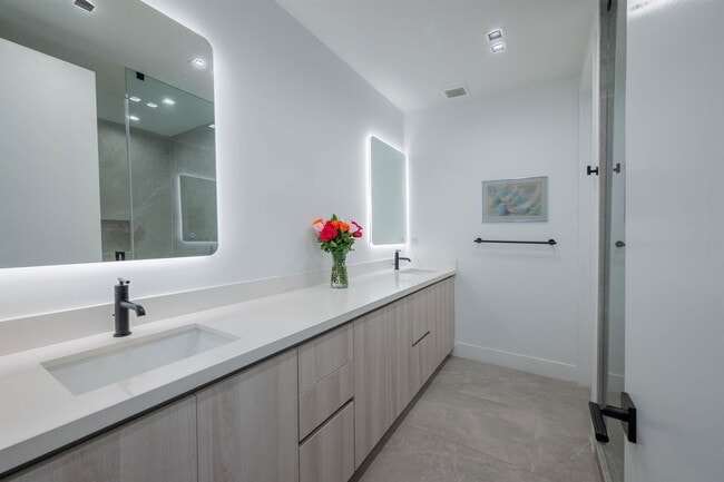 Photo - 6864 SW 80th St House