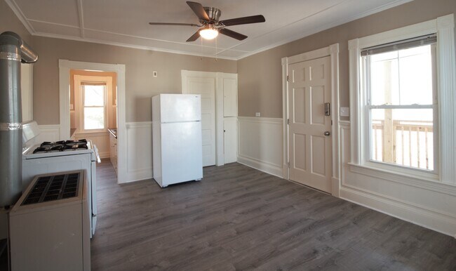 Foto del edificio - 305 Bartlett St