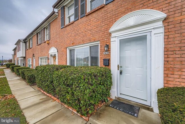 Building Photo - 2610 Hallam Ct