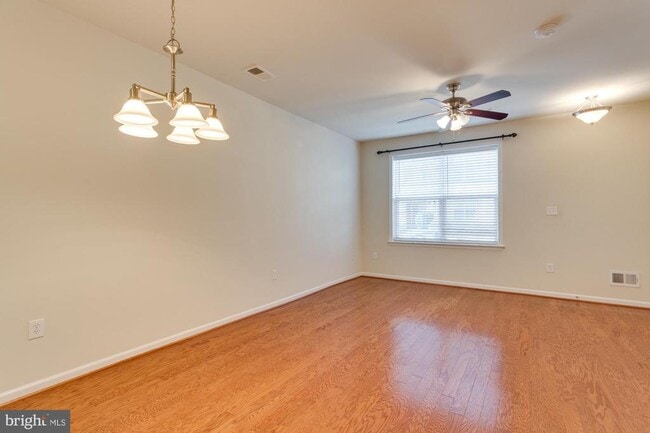 Foto del edificio - 22720 Beacon Crest Terrace