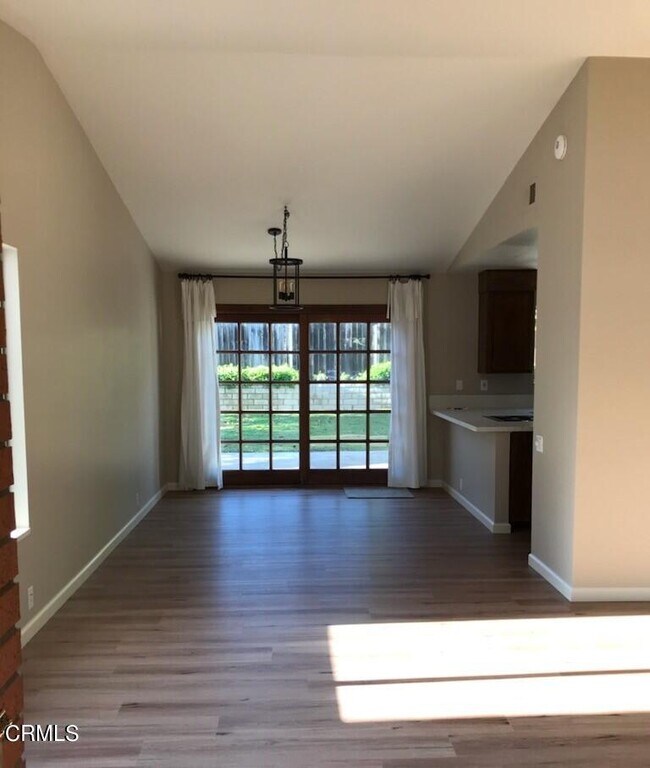 Building Photo - 5450 Granada Way