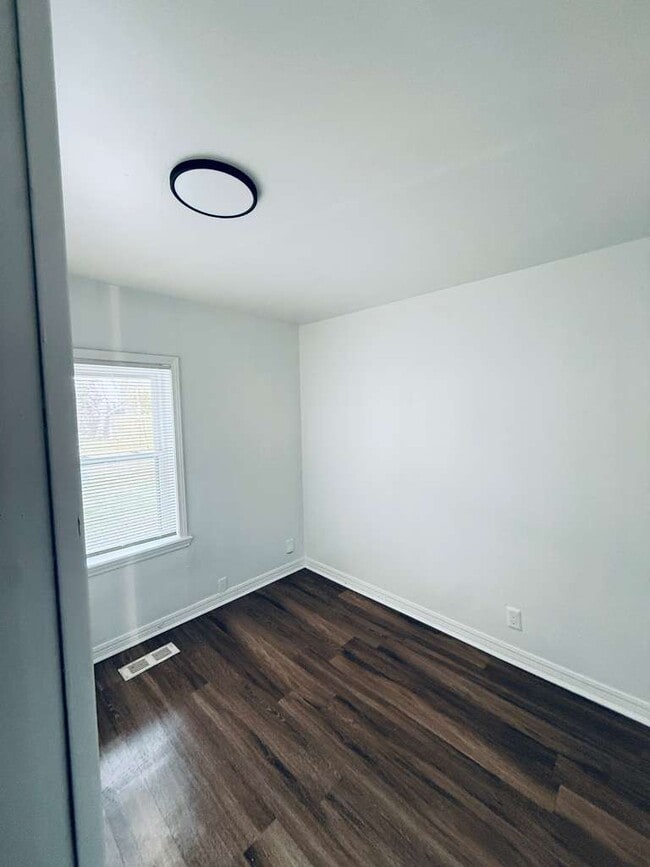 Foto del edificio - 727 NW 89th St