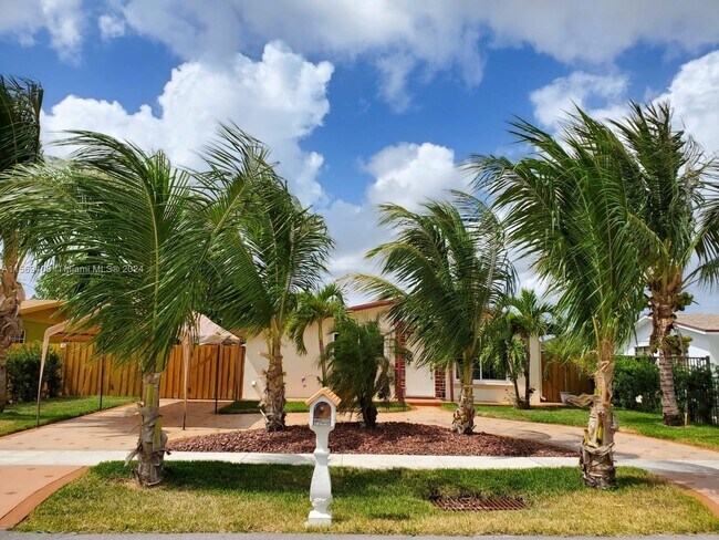 Foto del edificio - 6863 SW 21st St