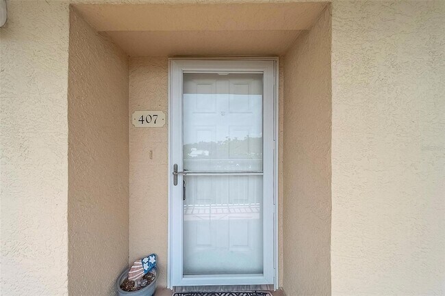 Foto del edificio - 9510 Harbor Greens Way