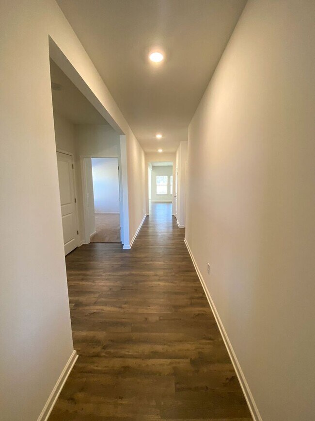 Foto del edificio - 4 bed, 3 bath built in 2021 home in ATOKA