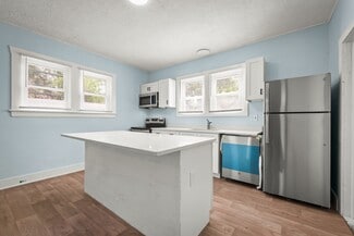 Building Photo - 48 Kirk Rd