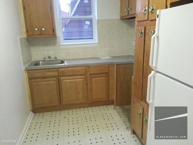 Foto del edificio - 720 E 32nd St