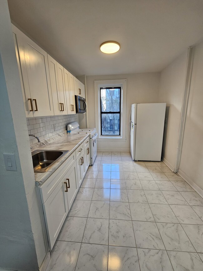 Foto del edificio - 464 42nd St