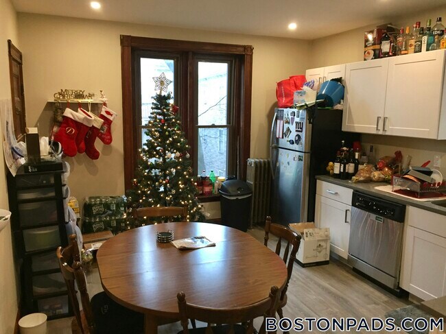 Foto del edificio - 174 St Alphonsus St