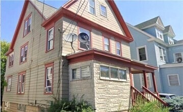 Building Photo - 113-115 E Brighton Ave