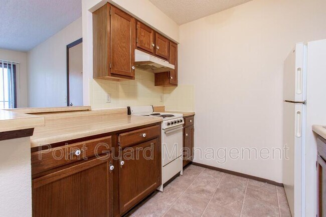 Foto del edificio - 2759 N Amidon Ave