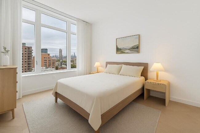 Foto del edificio - 0 bedroom in Queens NY 11101