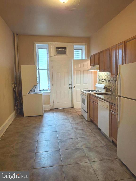 Foto principal - 310 S 12th St