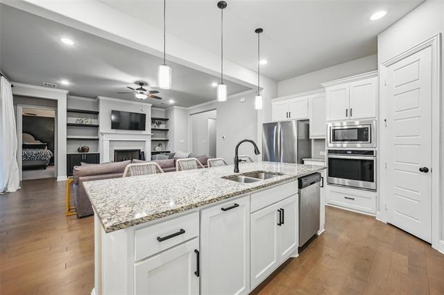 Primary Photo - 1701 Thresh Ct
