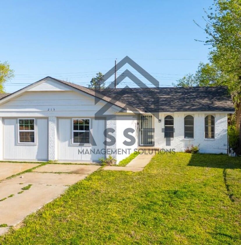 3 Bedroom Rent to Own Home Available! - 3 Bedroom Must See!