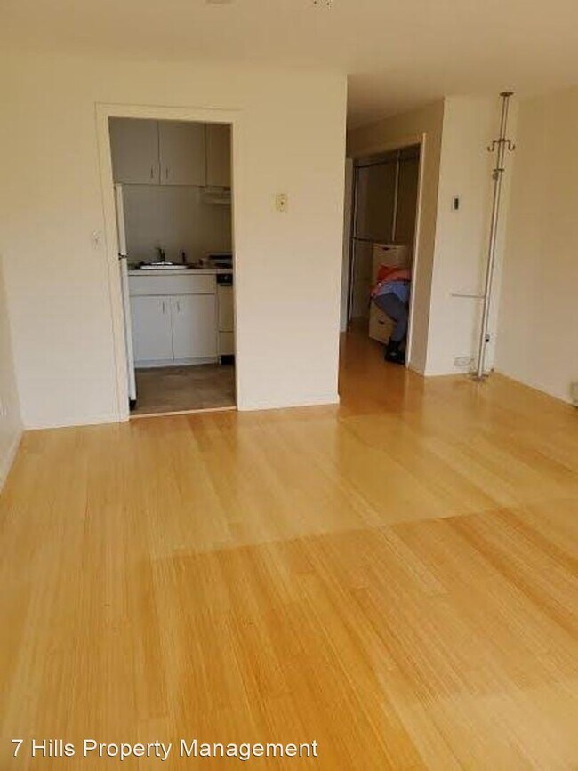 Foto del edificio - 750 Farm Rd