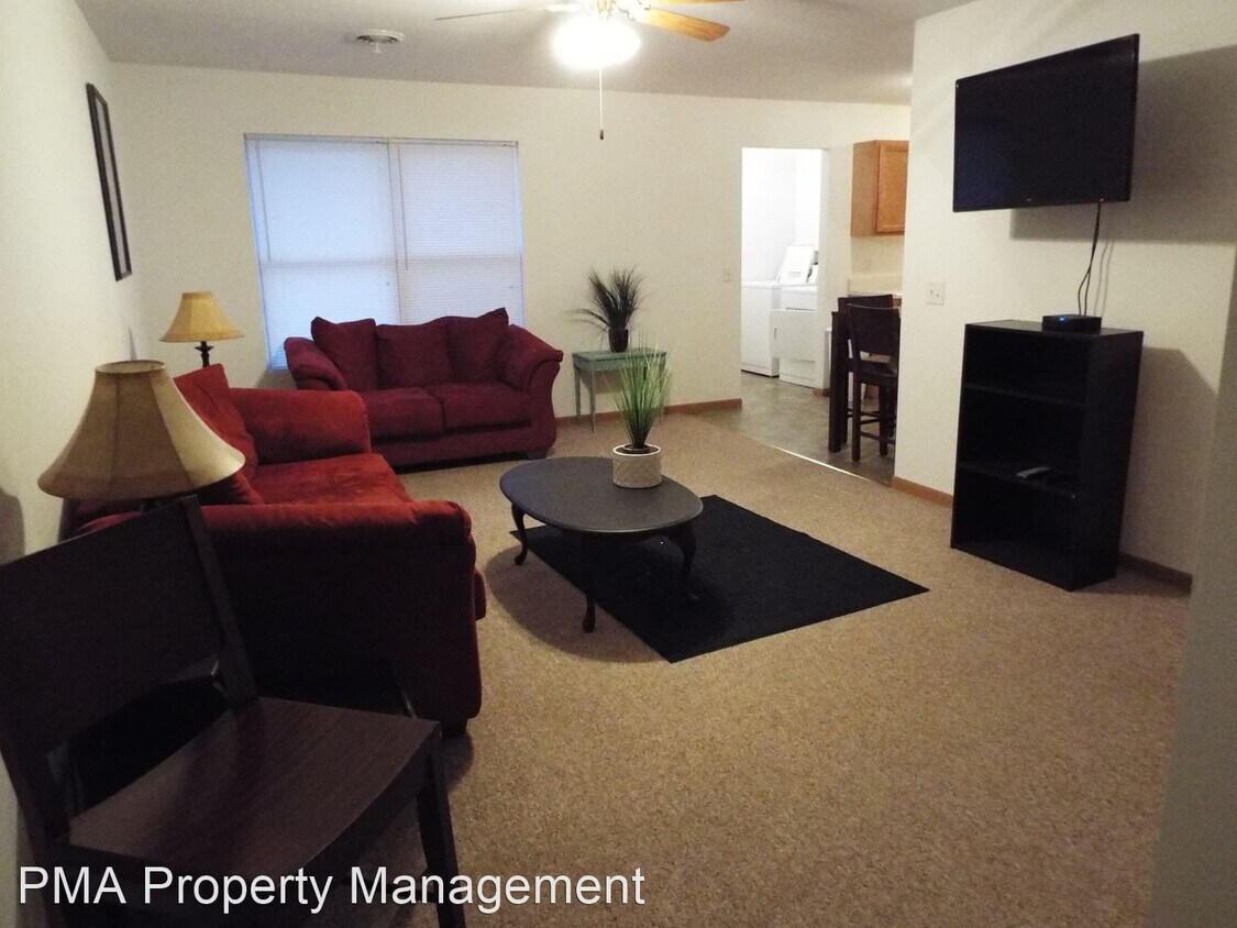 Primary Photo - 1227 Sanpat Ln