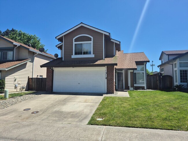 Foto del edificio - Adorable 3 bedroom 2.5 bath home