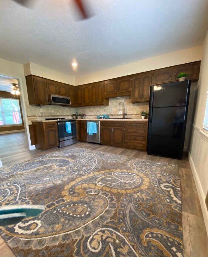 Foto principal - 1803 SW Skyline Dr