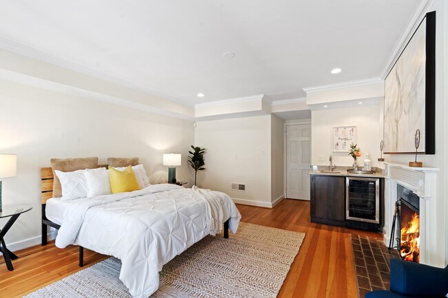 Foto del edificio - 2517 I St NW