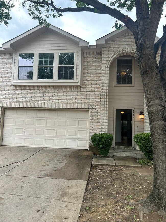 Foto del edificio - 7980 Harmony Creek Rd