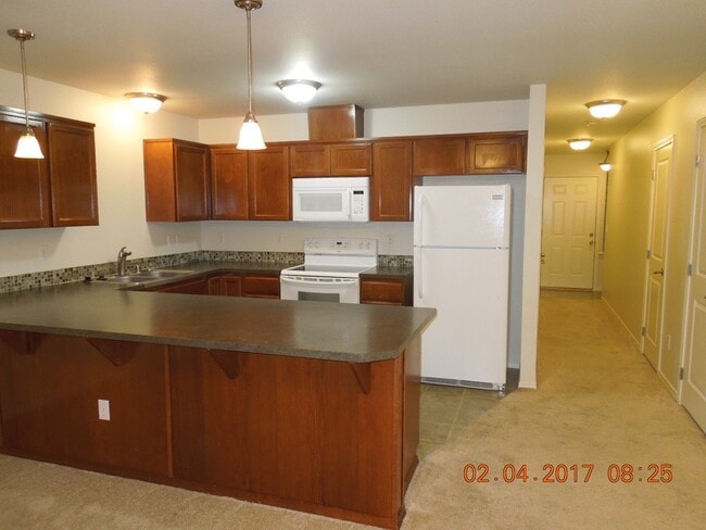 Building Photo - 16109 124th Avenue Ct E