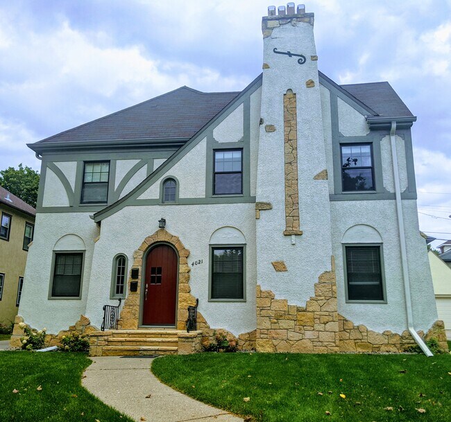 Foto del edificio - 4021 Dupont Ave S