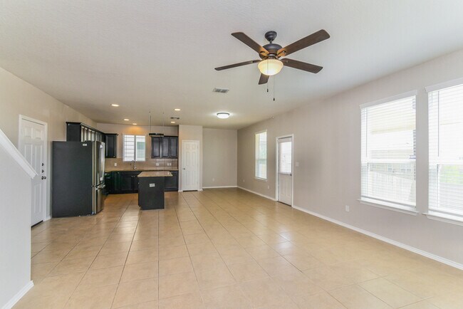 Foto del edificio - 11938 Silent Cyn