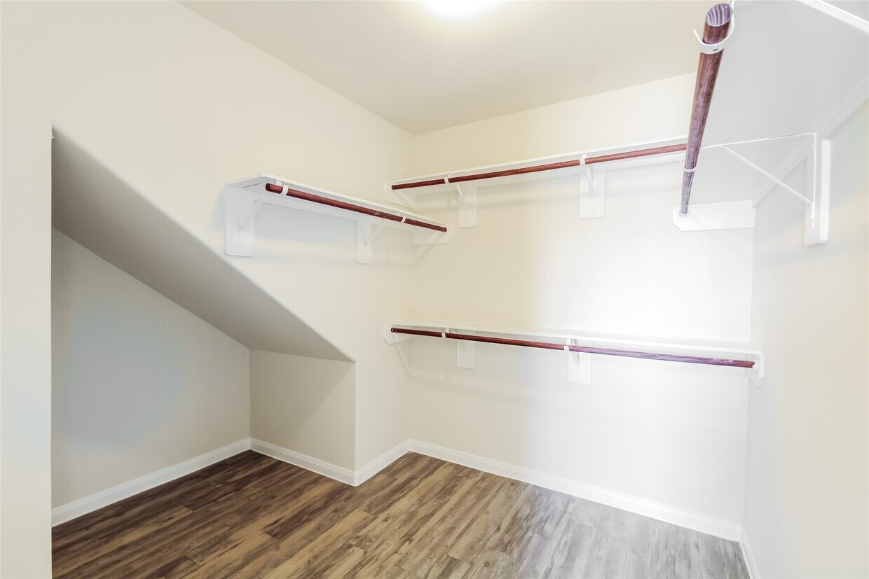 Building Photo - 12219 Gemma Ln