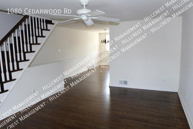 Building Photo - 1080 Cedarwood Rd