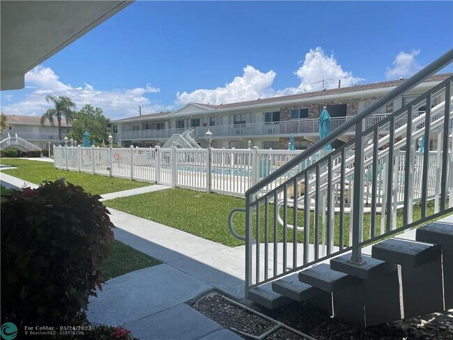 Foto del edificio - 3851 NE 21st Ave