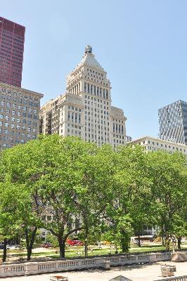 Foto del edificio - 310 S Michigan Ave