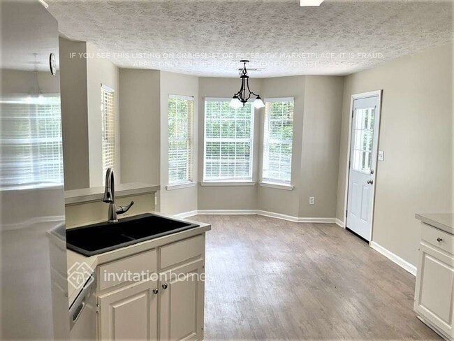 Building Photo - 402 Harvest Ct