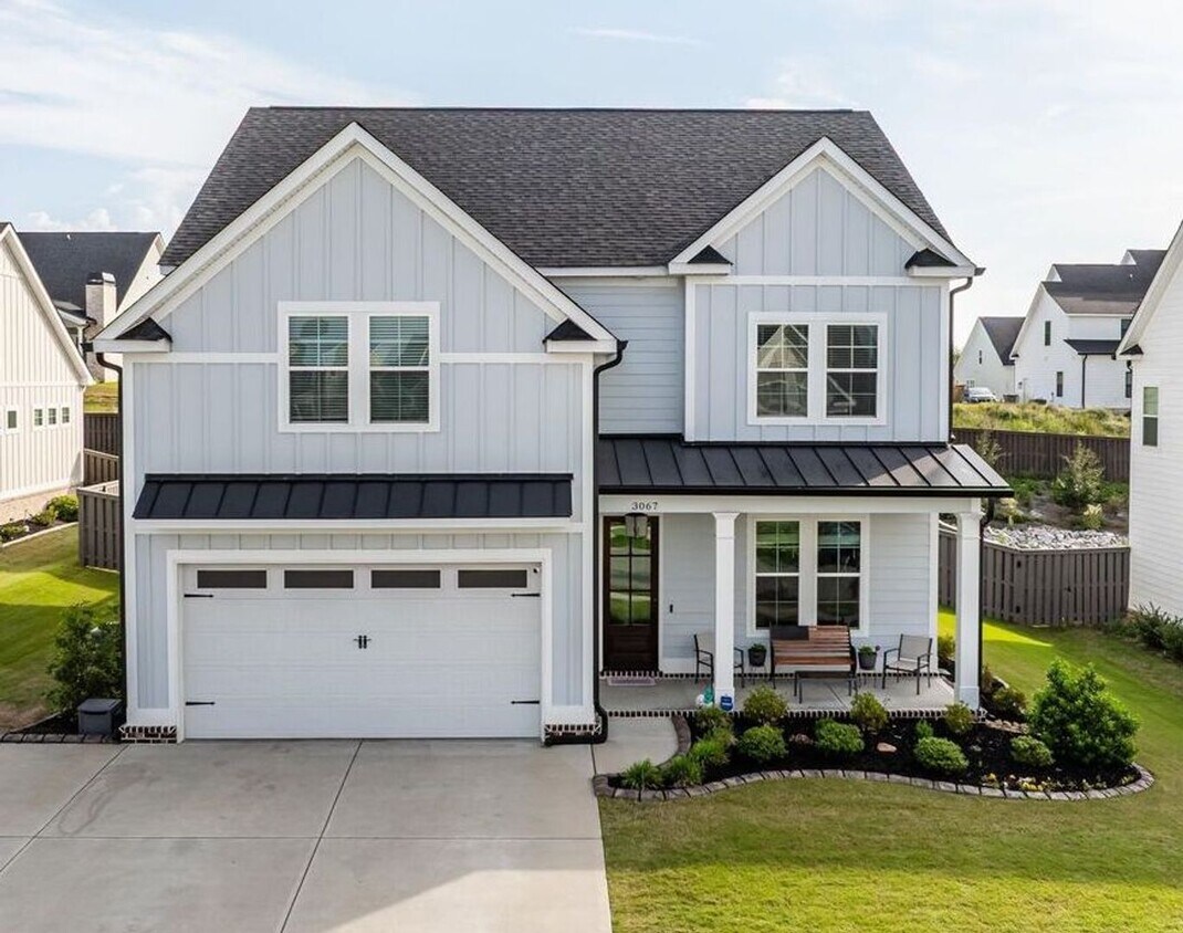 Primary Photo - 3067 Rosewood Dr