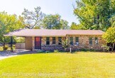 Primary Photo - 4 br, 2.5 bath House - 1007 N Holly St.