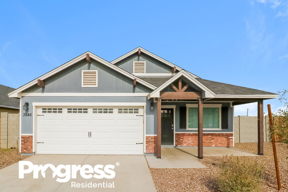 Primary Photo - 3846 W Tamarisk Ave