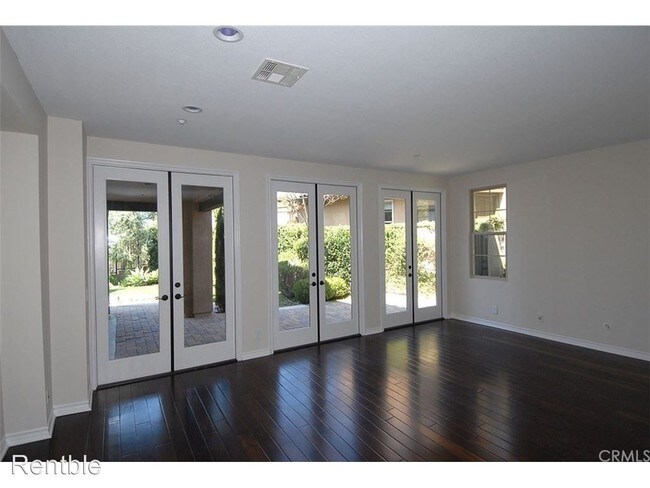 Building Photo - 4 br, 2.5 bath House - 17 Tuscany