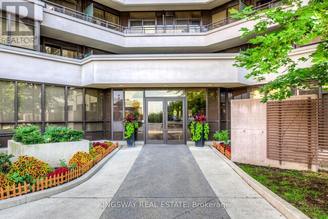 Building Photo - 1060 Sheppard Ave W