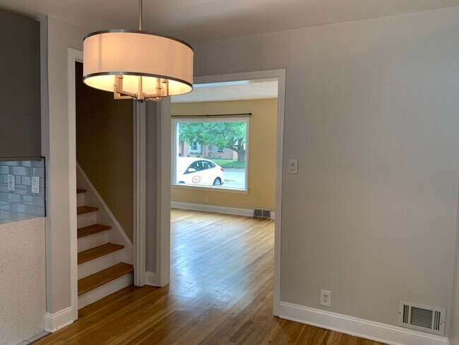 Building Photo - Awesome Broad Ripple Home with Fenced Yard!