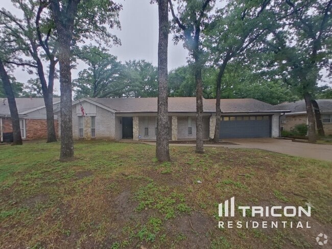 Building Photo - 506 Canyon Ridge Dr