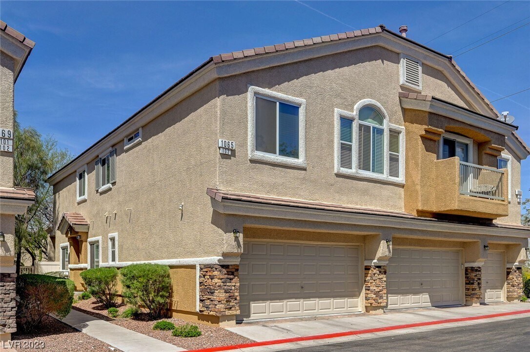 1065 Cryer Ct, Henderson, NV 89002 Townhome Rentals in Henderson NV