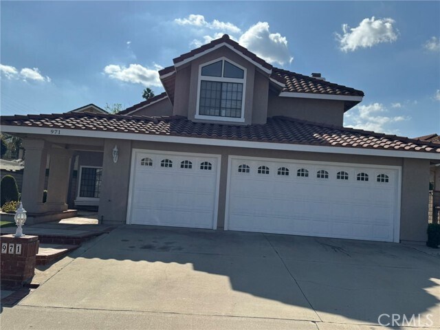 Foto del edificio - 971 Longview Dr